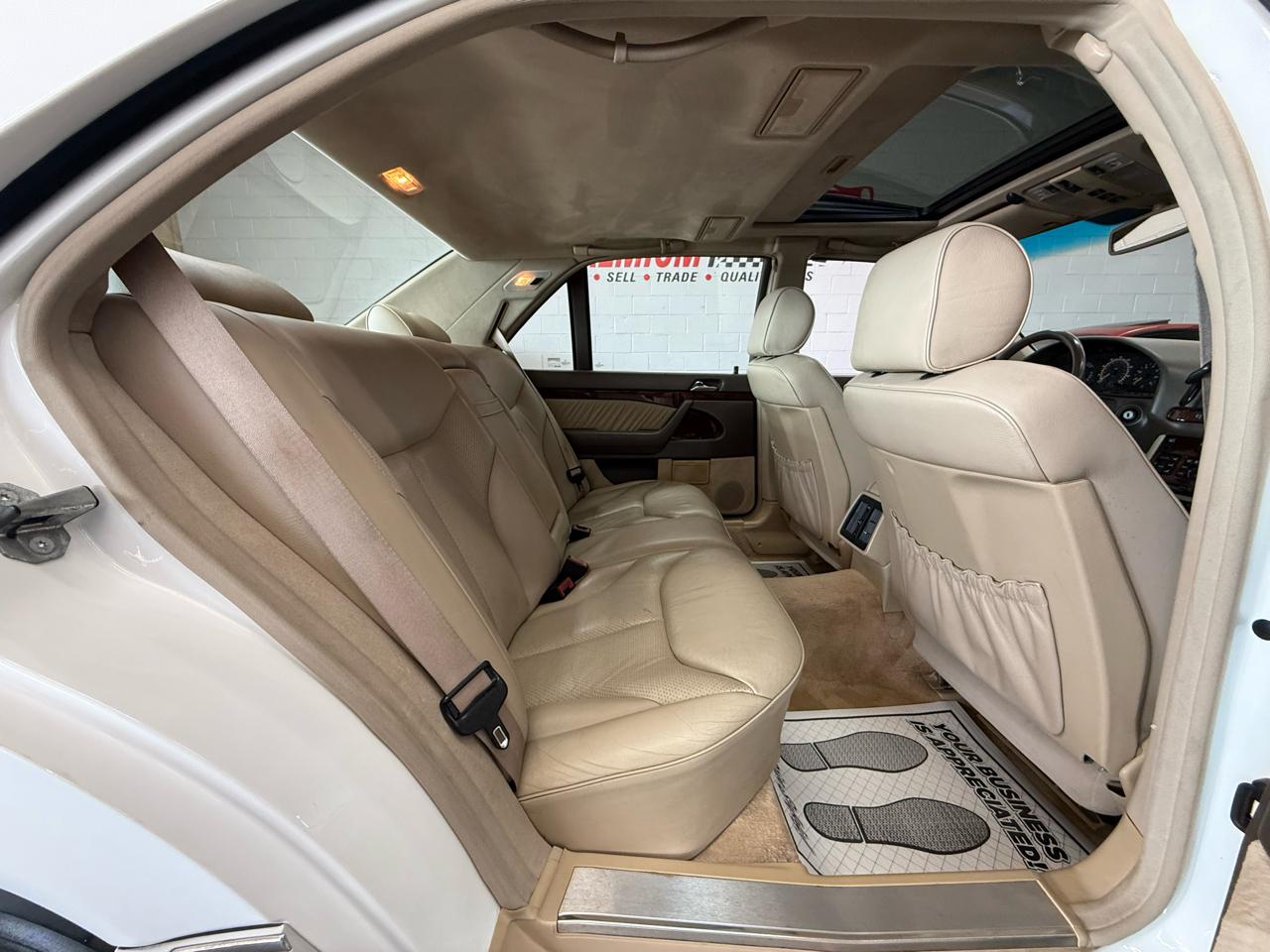 Mercedes-Benz S-Class S320 1995