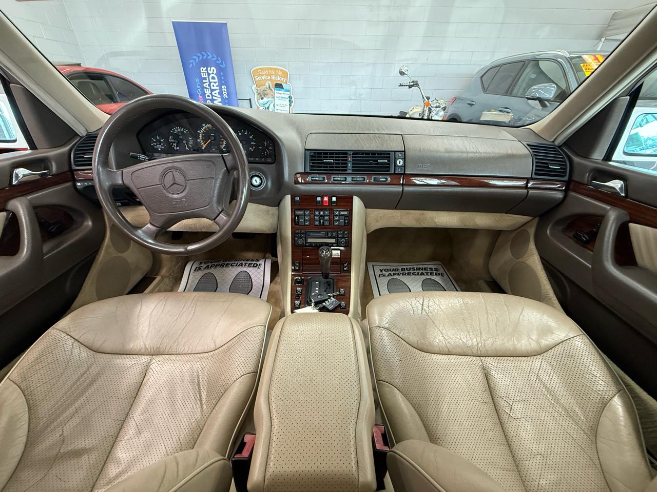 Mercedes-Benz S-Class S320 1995