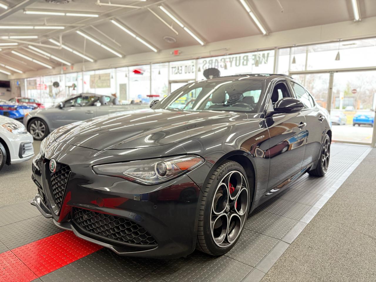 Alfa Romeo Giulia Veloce AWD 2022