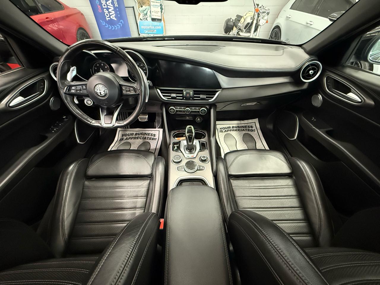 Alfa Romeo Giulia Veloce AWD 2022