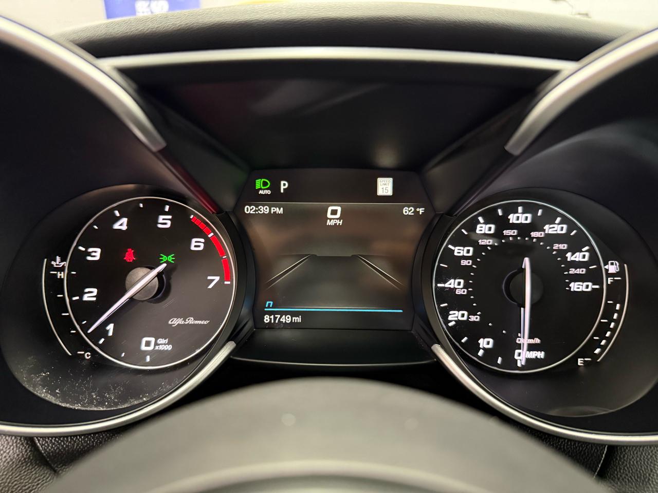 Alfa Romeo Giulia Veloce AWD 2022