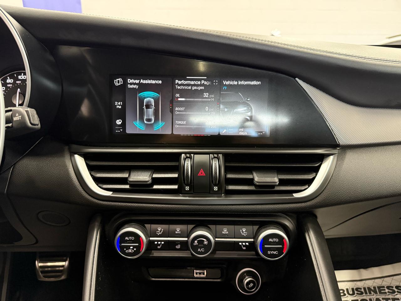 Alfa Romeo Giulia Veloce AWD 2022