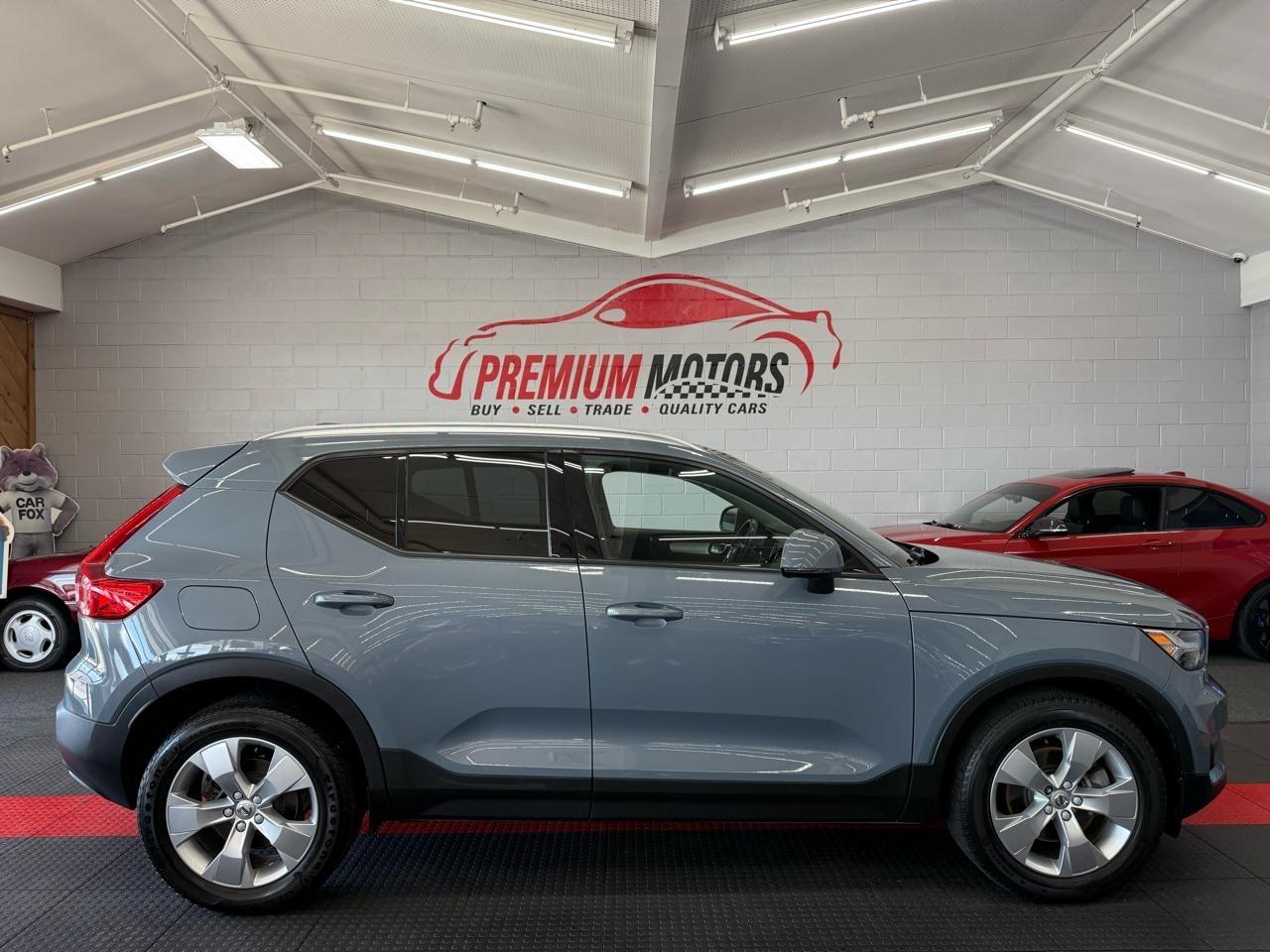 Volvo XC40  2021