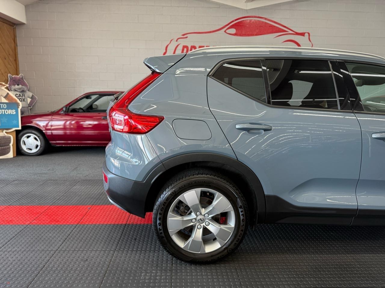 Volvo XC40  2021