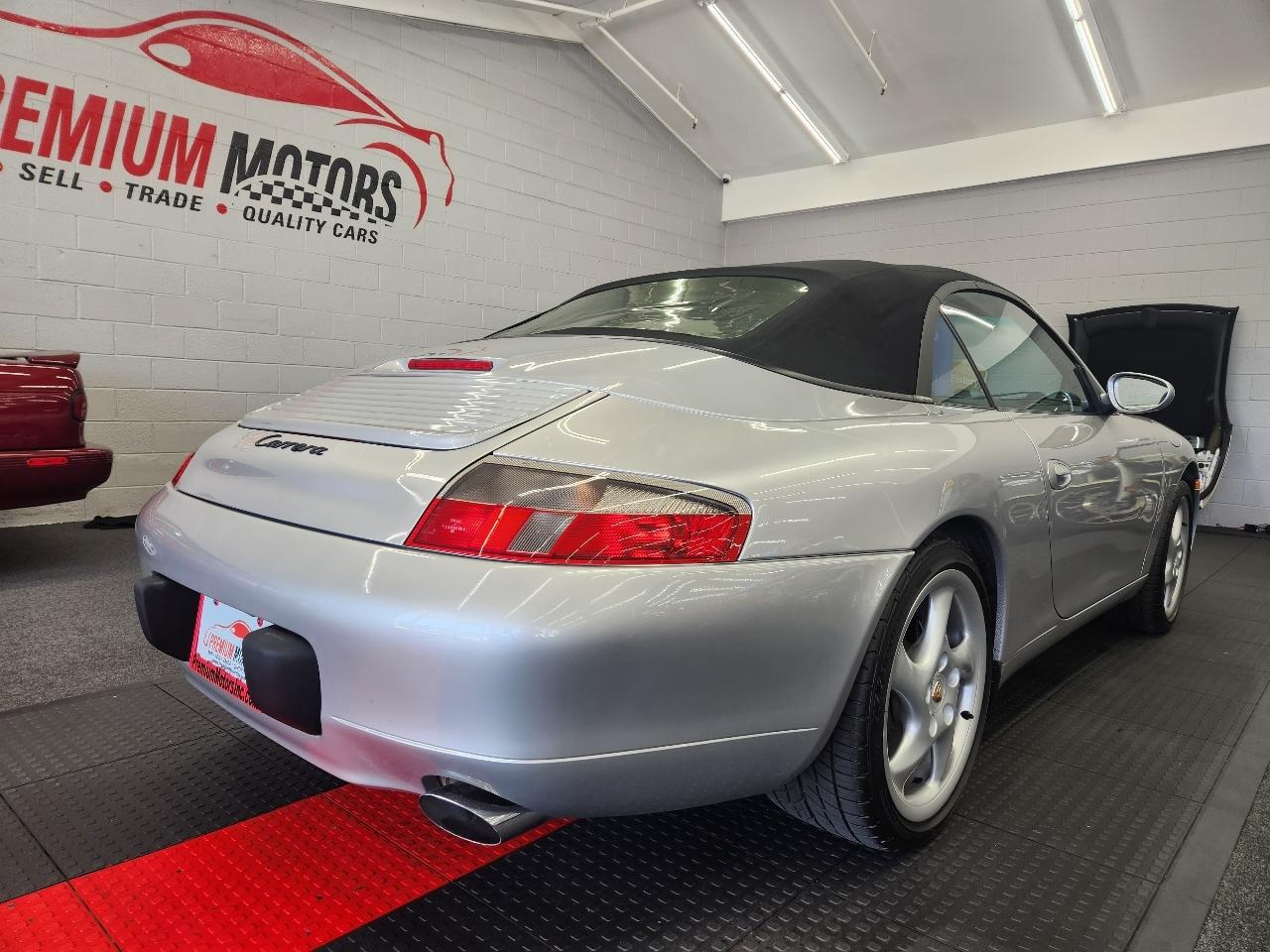 Porsche 911 Carrera 1999
