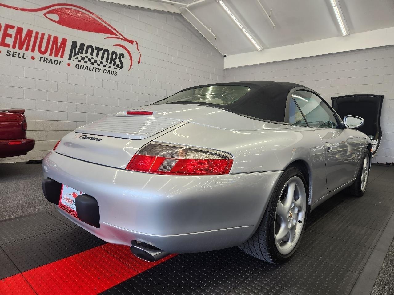 Porsche 911 Carrera 1999