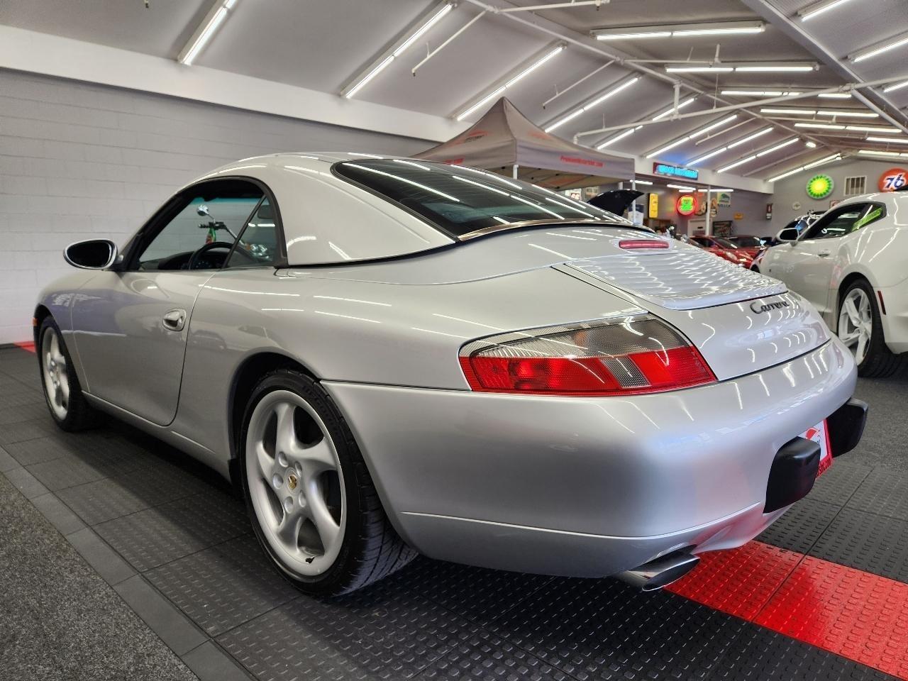 Porsche 911 Carrera 1999