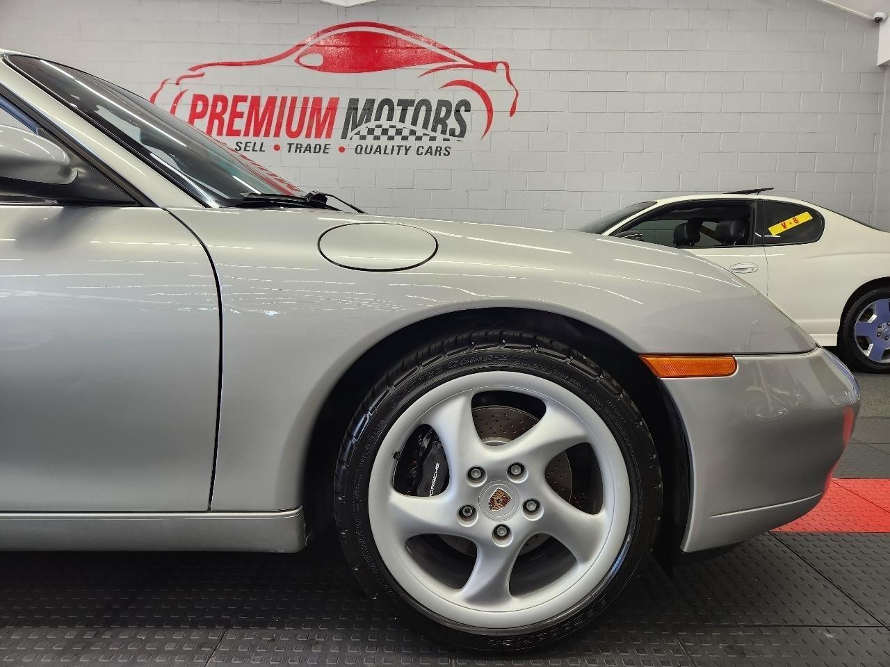 Porsche 911 Carrera 1999