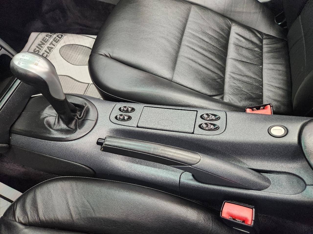Porsche 911 Carrera 1999