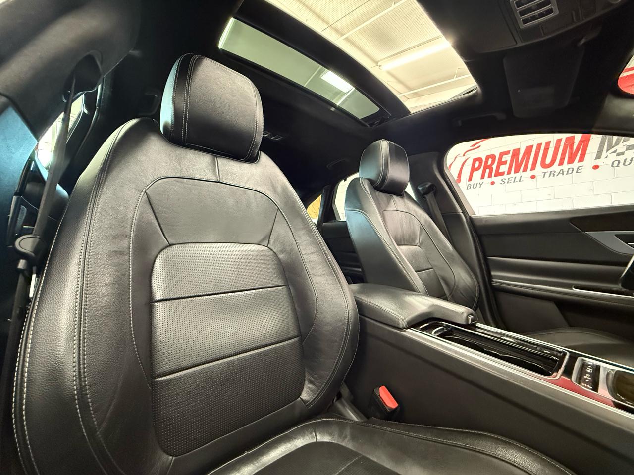 Jaguar XF-Series  2017