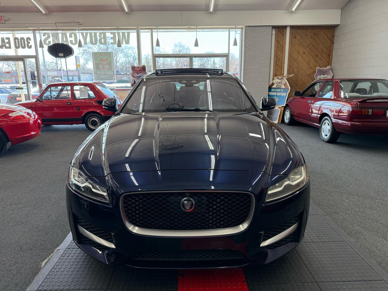 Jaguar XF-Series  2017