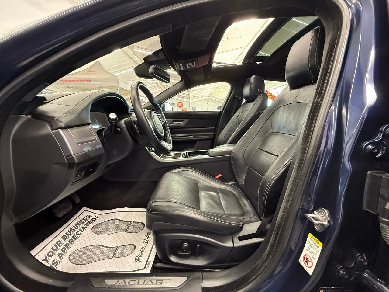 Jaguar XF-Series  2017