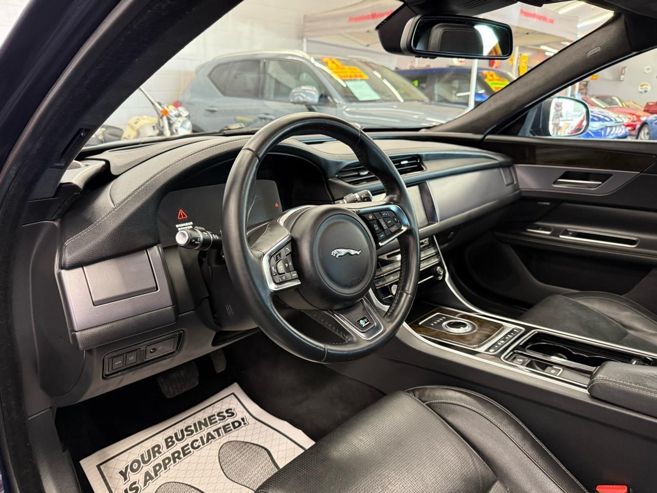 Jaguar XF-Series  2017