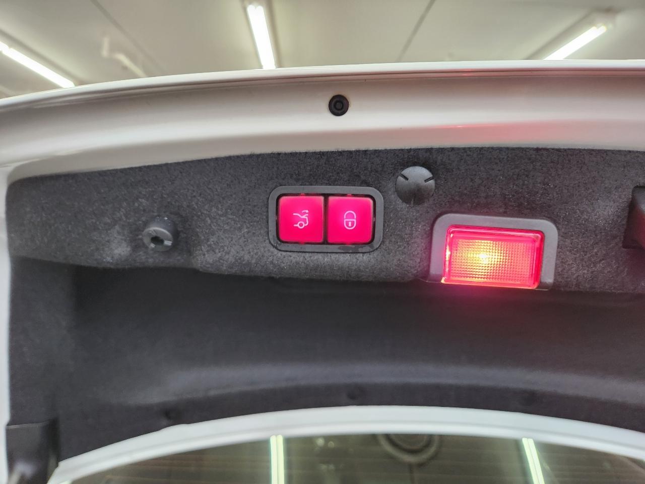 Mercedes-Benz C-Class  2017