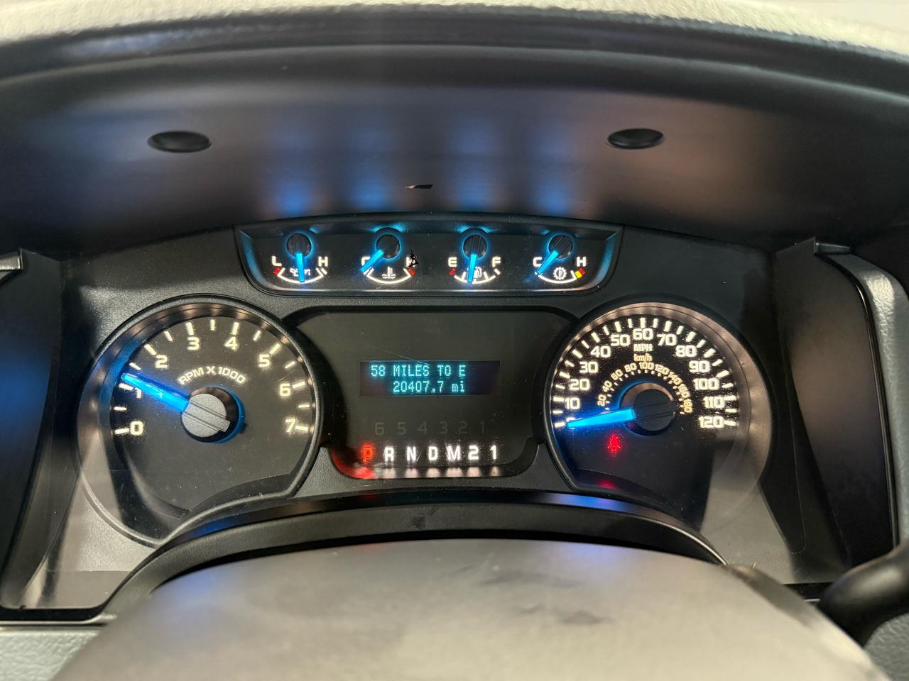 Ford F-150 XL 2WD Reg Cab 8' Box 2014