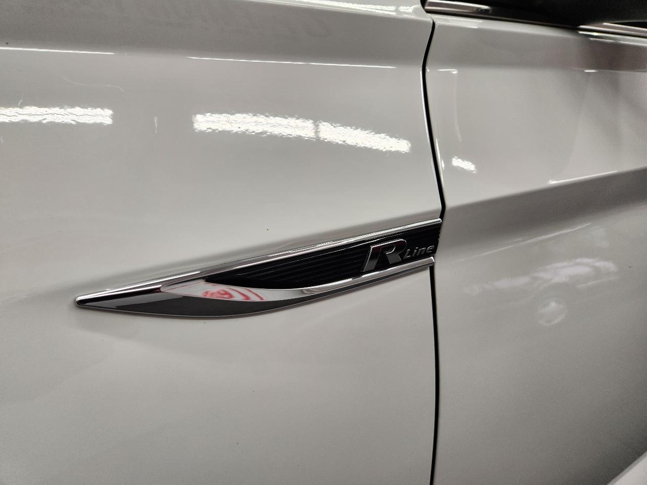 Volkswagen Jetta R-Line Auto 2021