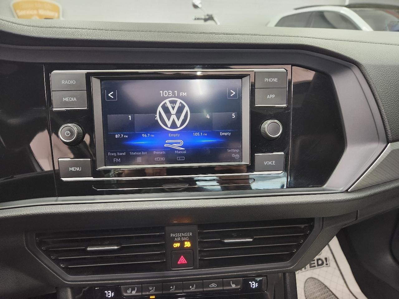 Volkswagen Jetta R-Line Auto 2021