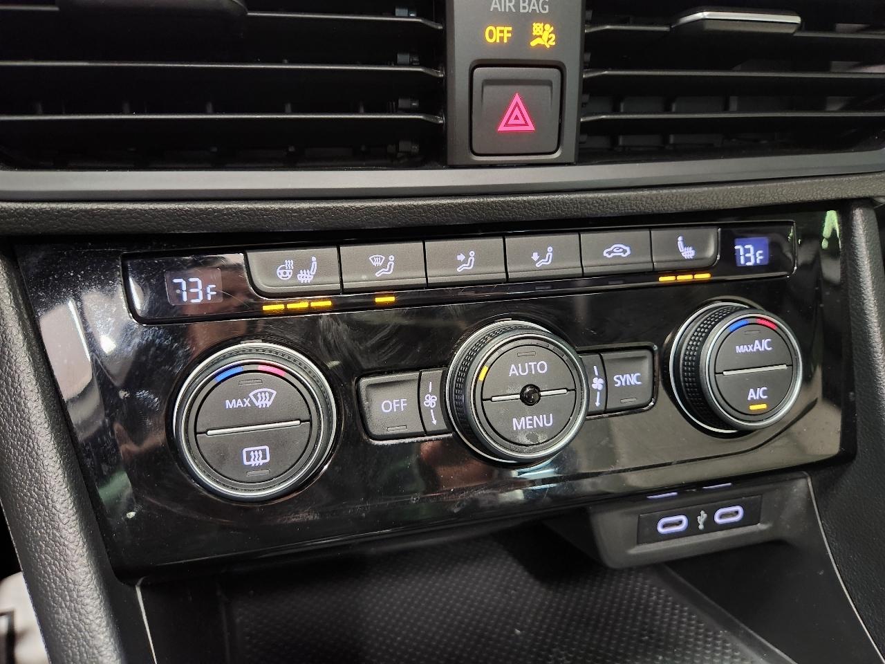 Volkswagen Jetta R-Line Auto 2021