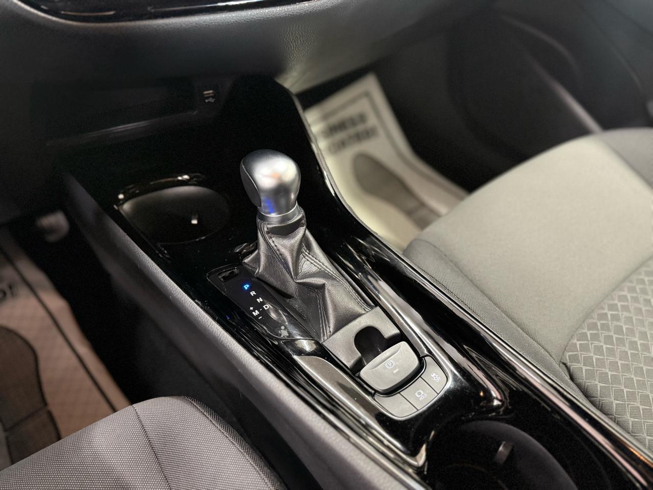 Toyota C-HR Nightshade FWD (Natl) 2021