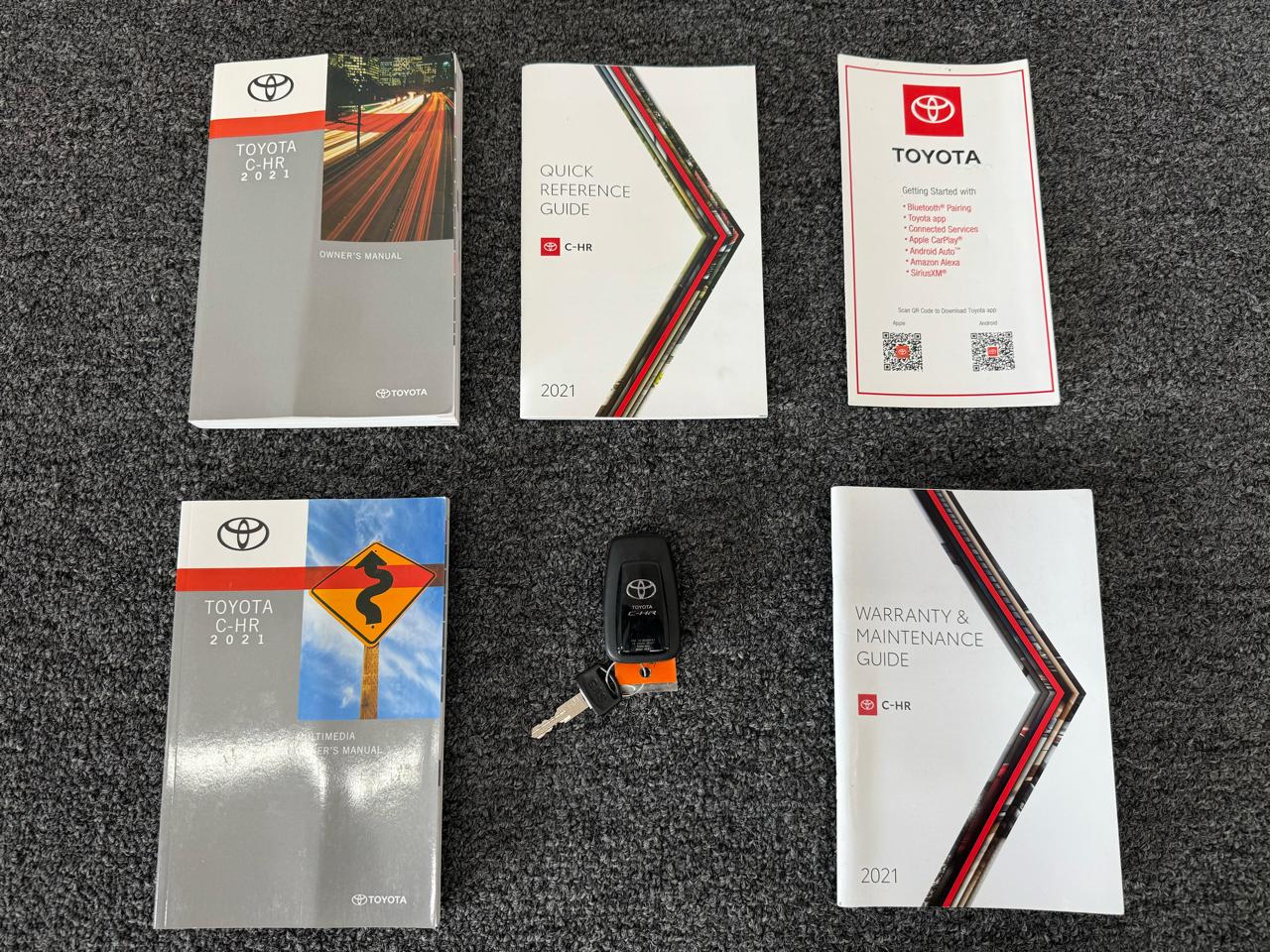 Toyota C-HR Nightshade FWD (Natl) 2021