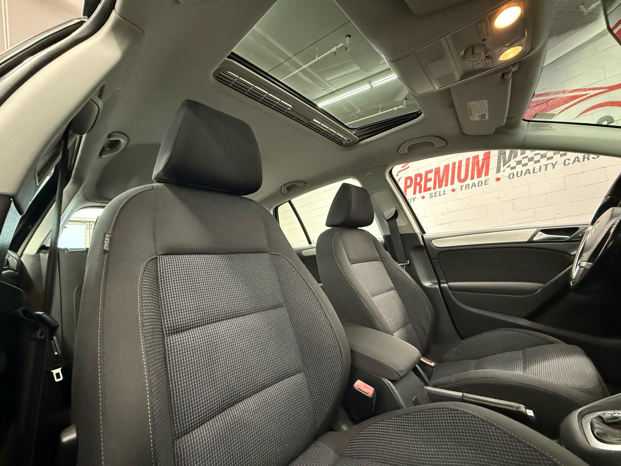 Volkswagen Golf 2.0L 4-Door TDI 2014