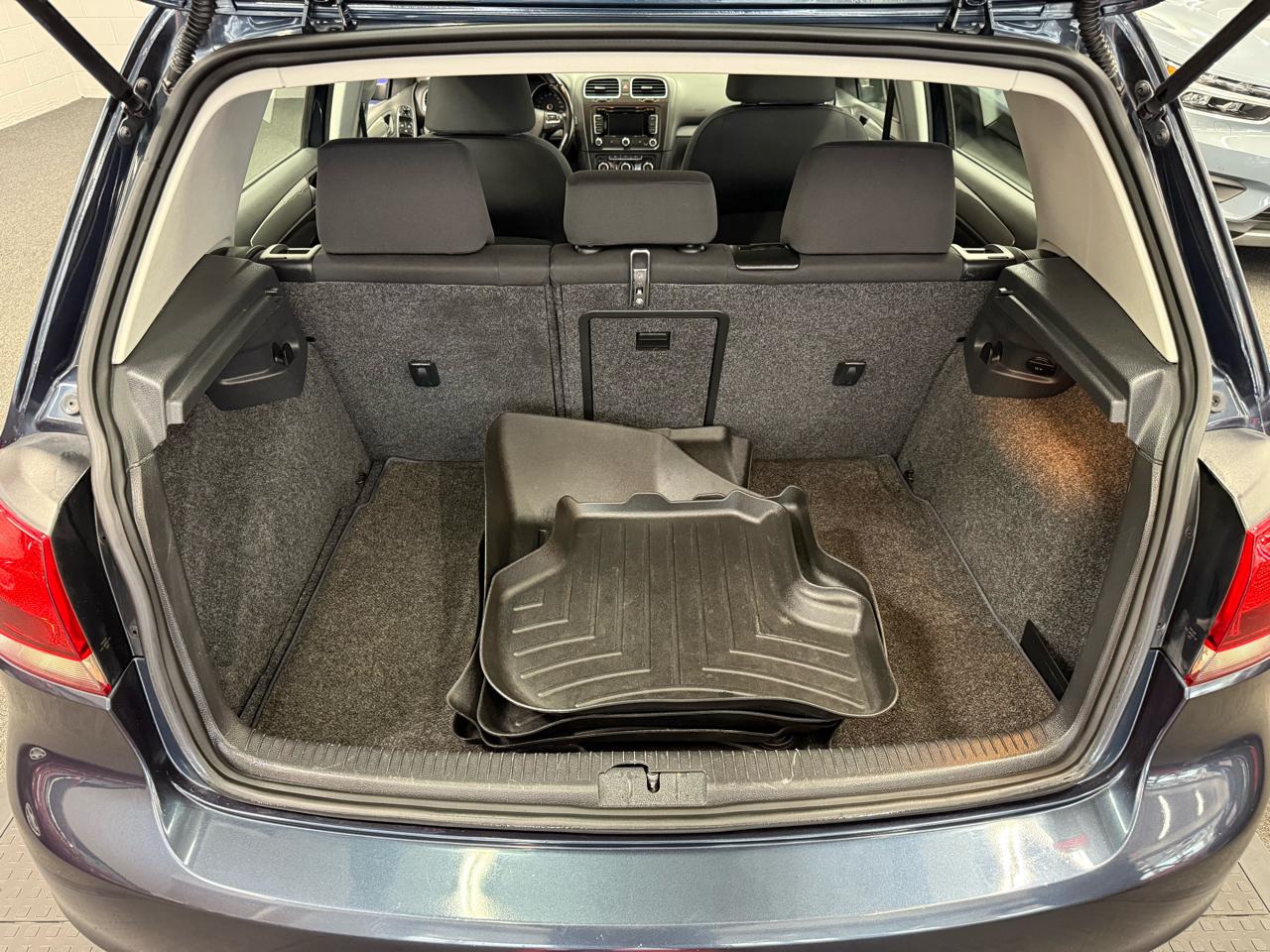 Volkswagen Golf 2.0L 4-Door TDI 2014