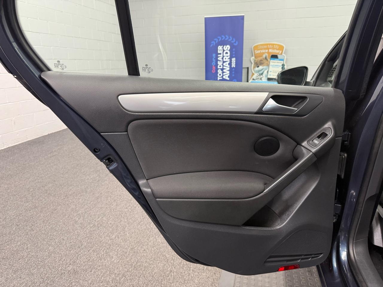 Volkswagen Golf 2.0L 4-Door TDI 2014