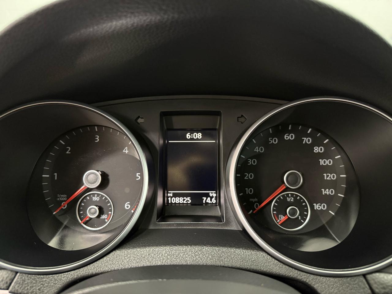 Volkswagen Golf 2.0L 4-Door TDI 2014