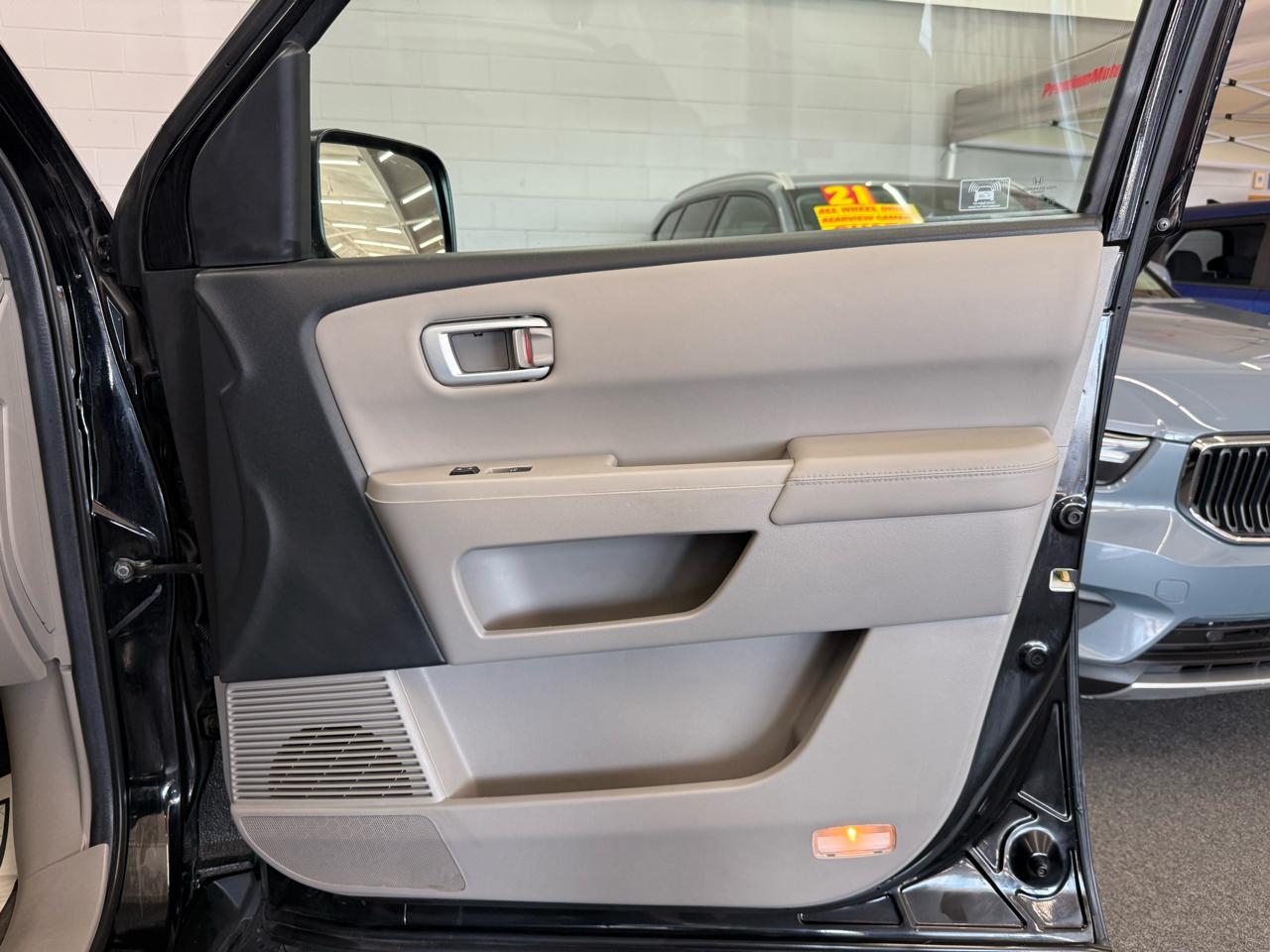 Honda Pilot EX-L 4WD w/ DVD 2012