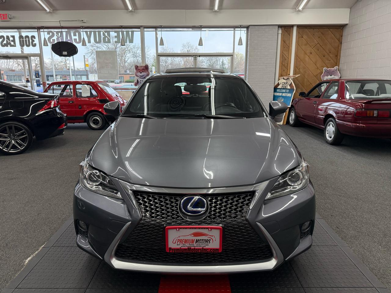 Lexus CT 200h  2015