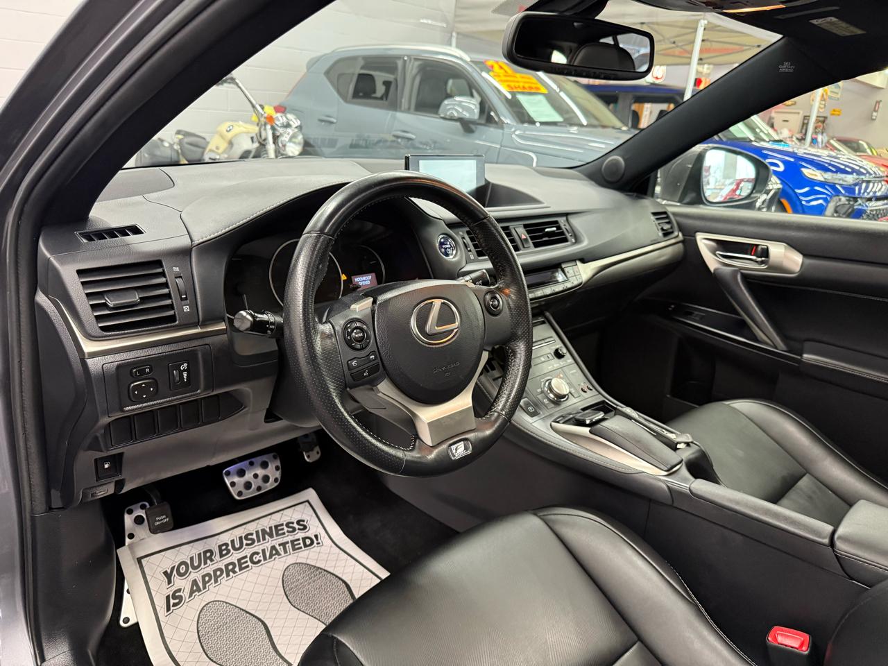 Lexus CT 200h  2015