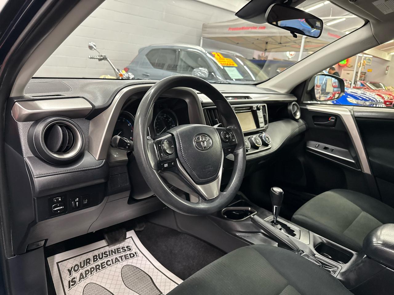 Toyota RAV4 LE 2018