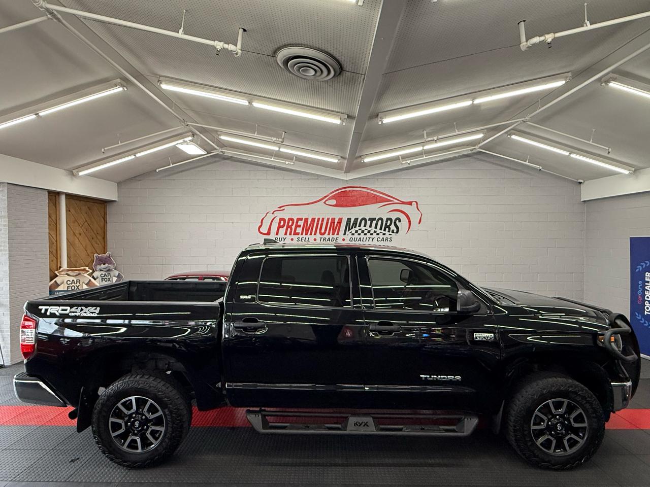 Toyota Tundra TRD Pro Crew Max 4WD 5.7L V8 2020