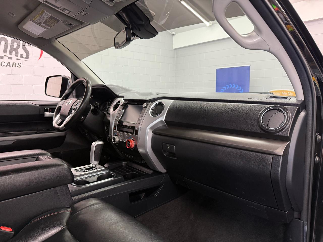 Toyota Tundra TRD Pro Crew Max 4WD 5.7L V8 2020