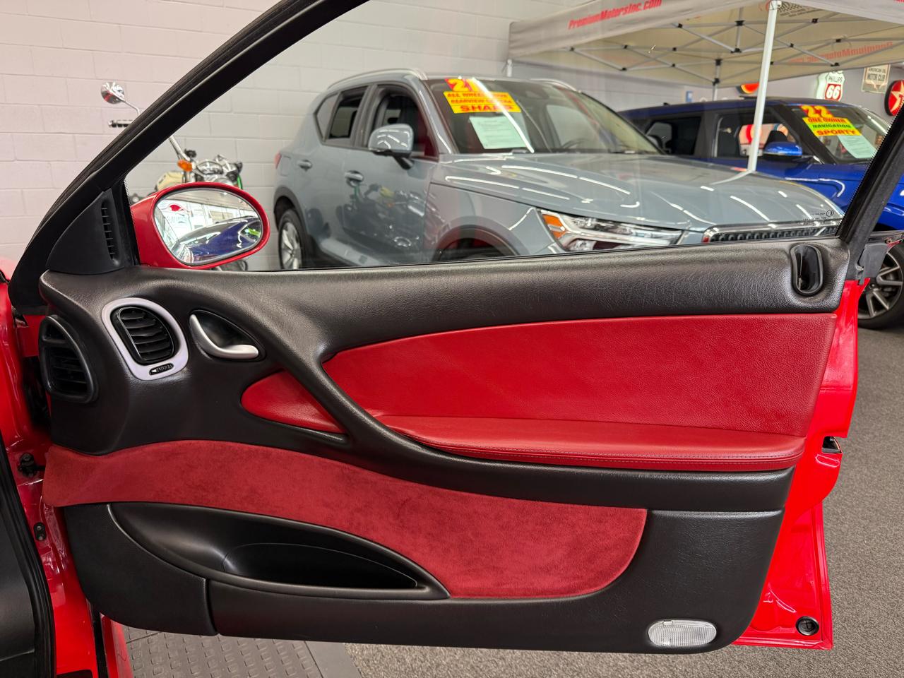 Pontiac GTO 2D Coupe 2006