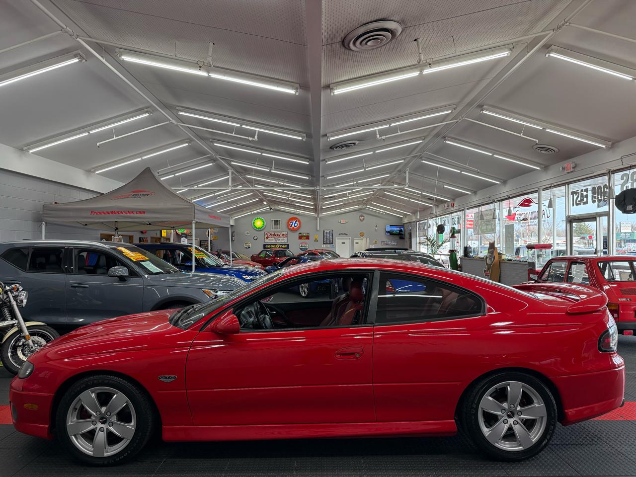 Pontiac GTO 2D Coupe 2006