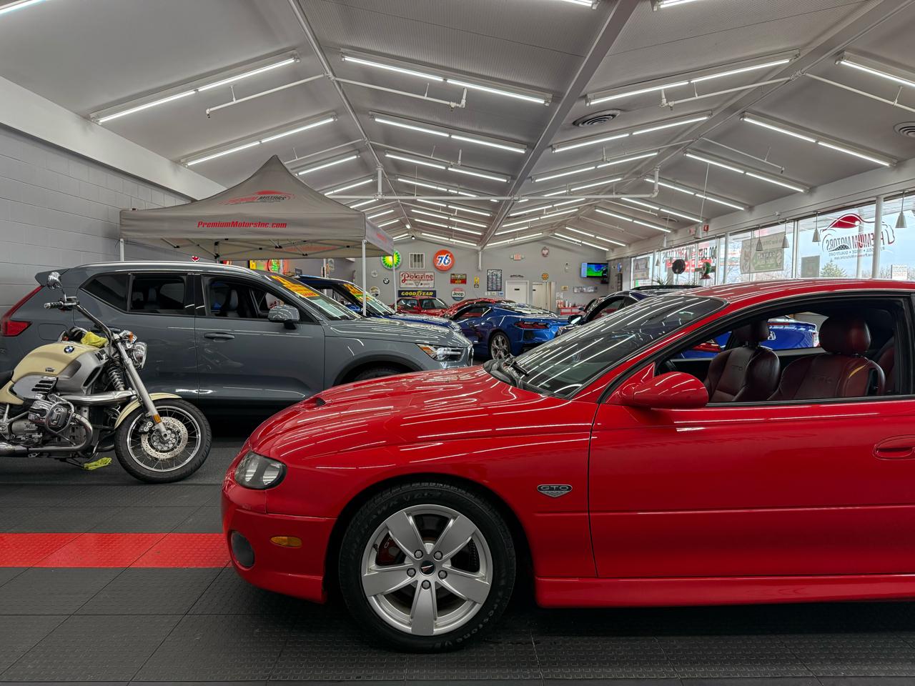 Pontiac GTO 2D Coupe 2006