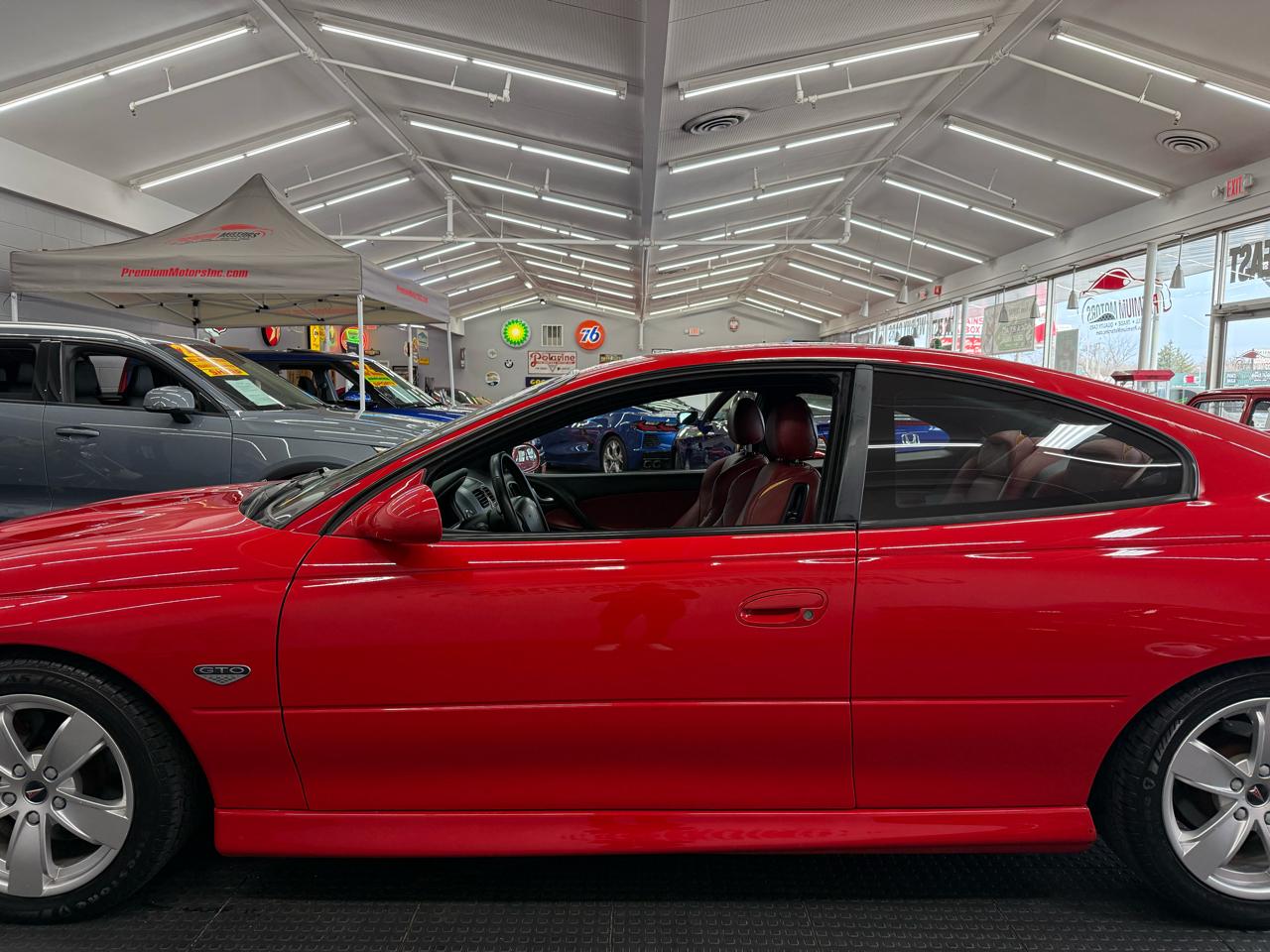 Pontiac GTO 2D Coupe 2006