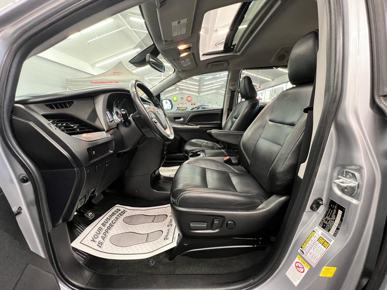 Toyota Sienna  2018