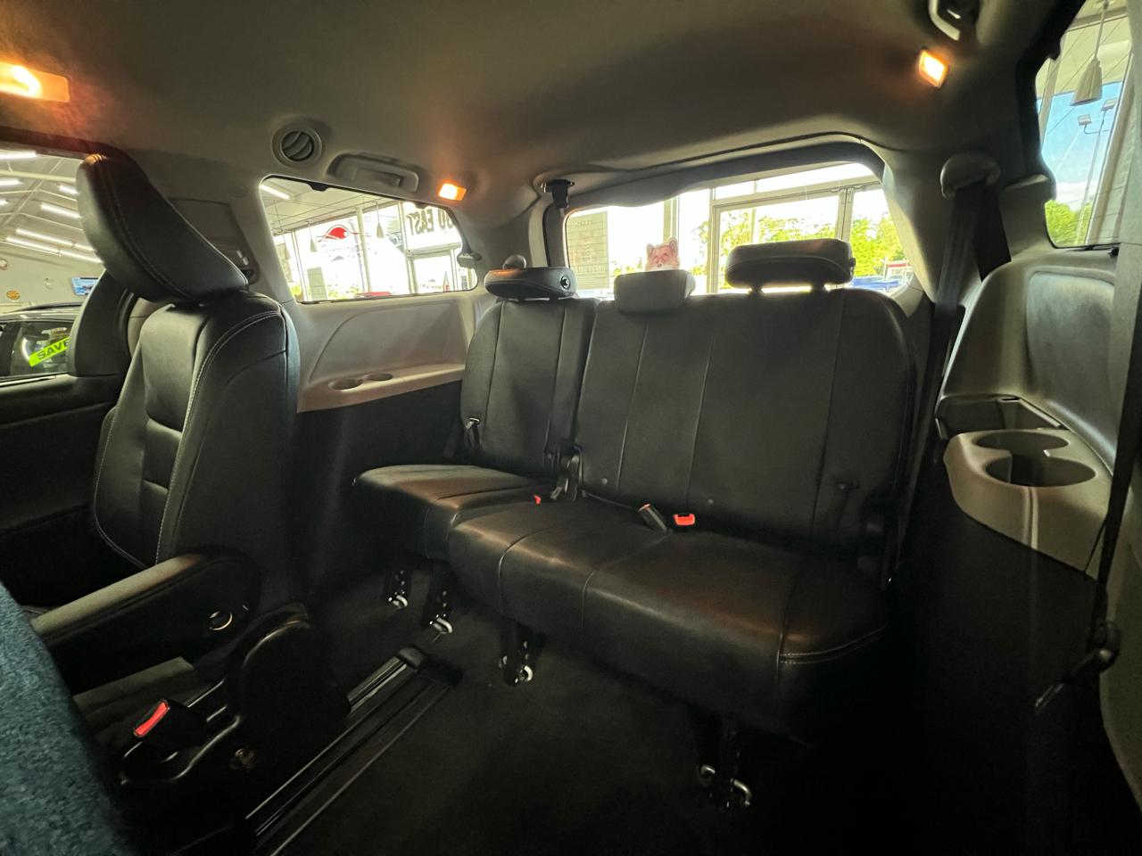 Toyota Sienna  2018