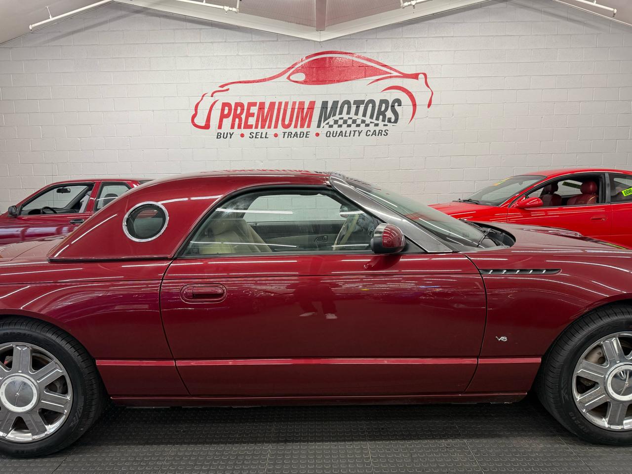 Ford Thunderbird 2dr Conv w/Hardtop Deluxe 2004