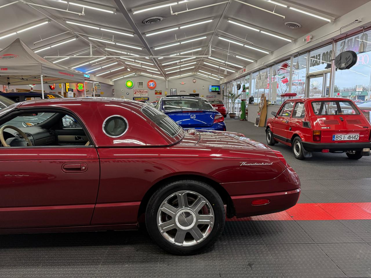 Ford Thunderbird 2dr Conv w/Hardtop Deluxe 2004