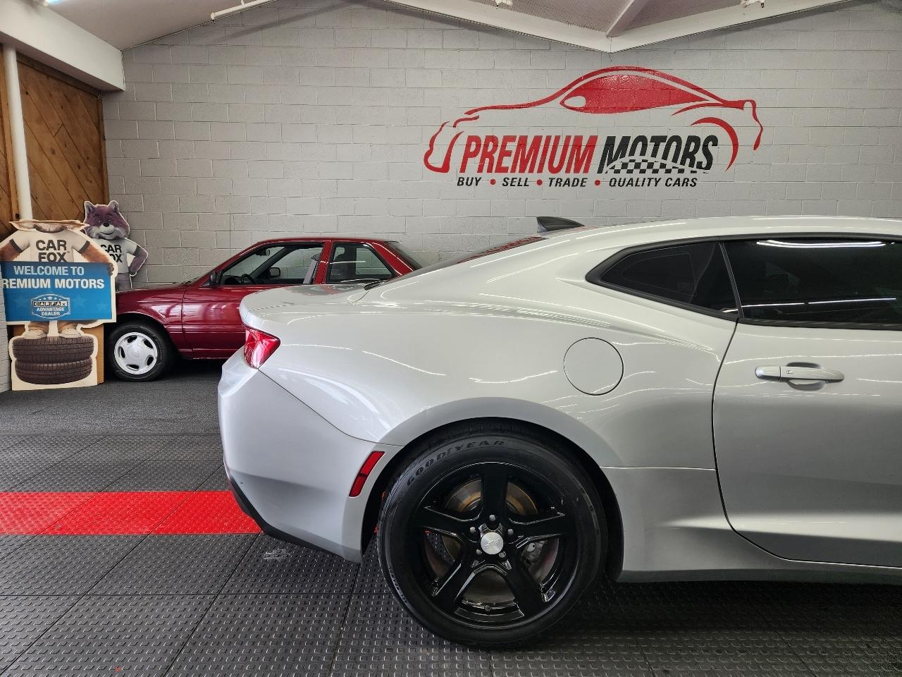 Chevrolet Camaro  2016