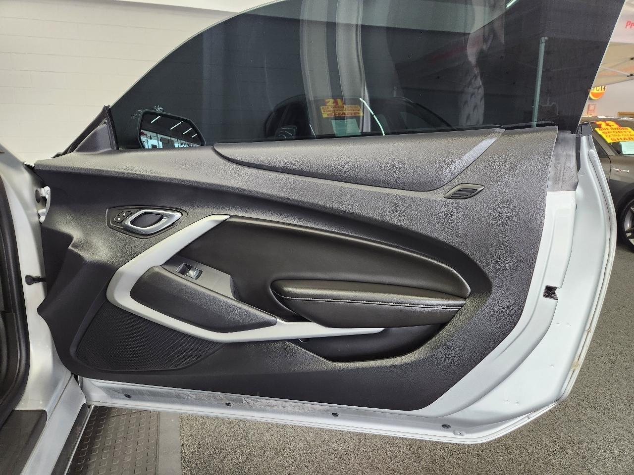 Chevrolet Camaro  2016