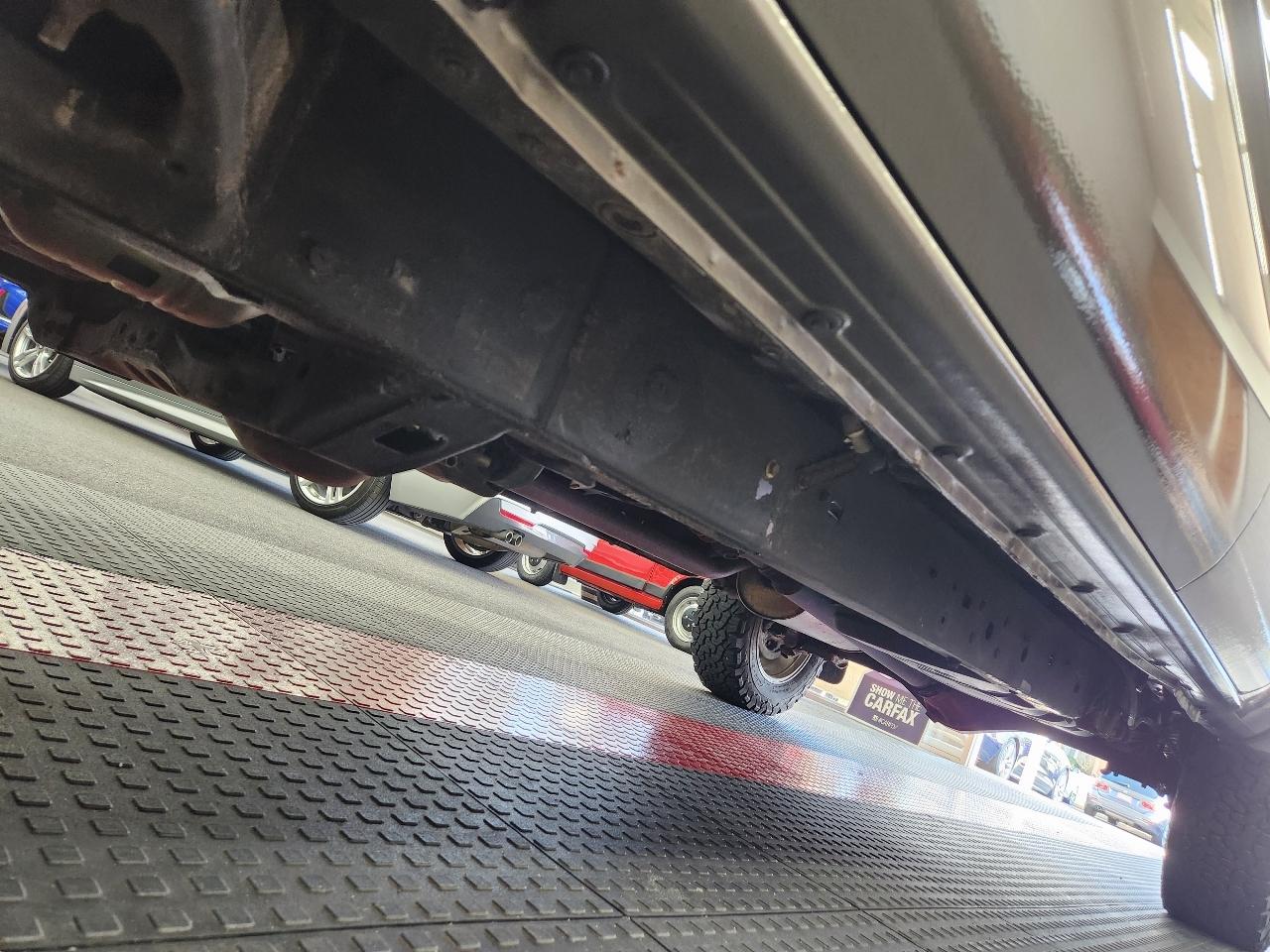 Toyota Tacoma 4WD Double Cab LB V6 AT TRD Sport (Natl) 2012