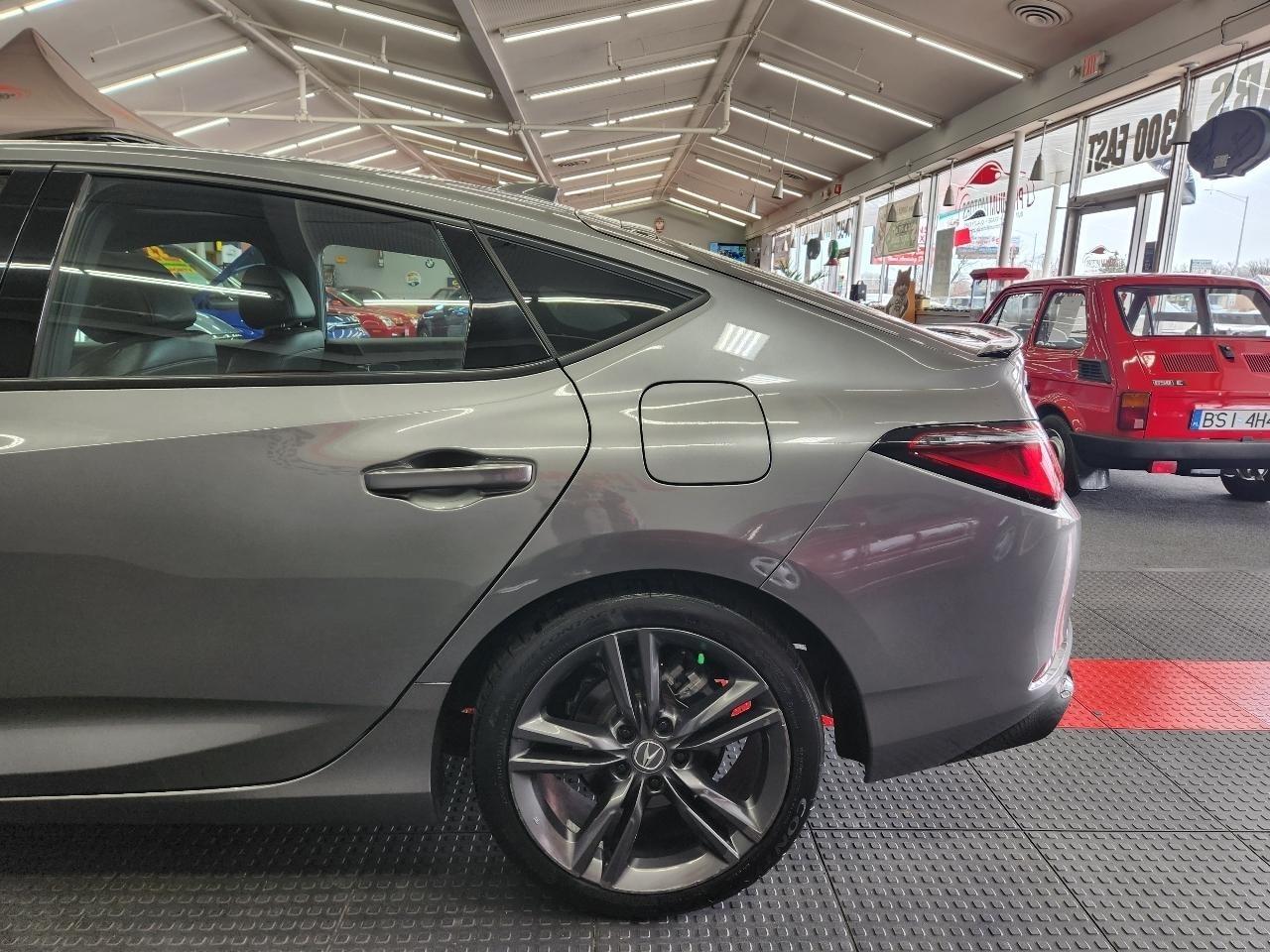 Acura Integra  2023