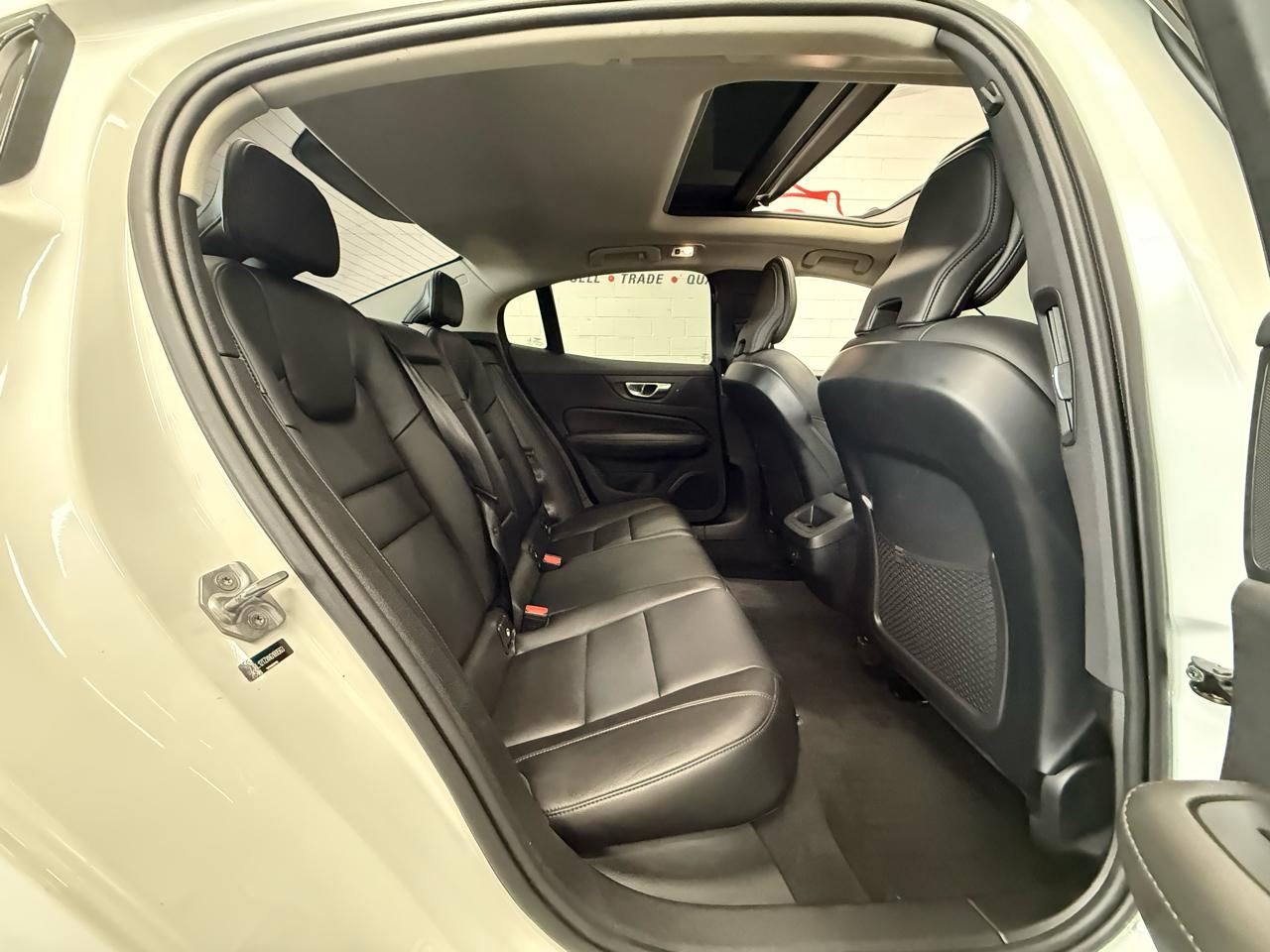 Volvo S60 B5 Momentum 2022