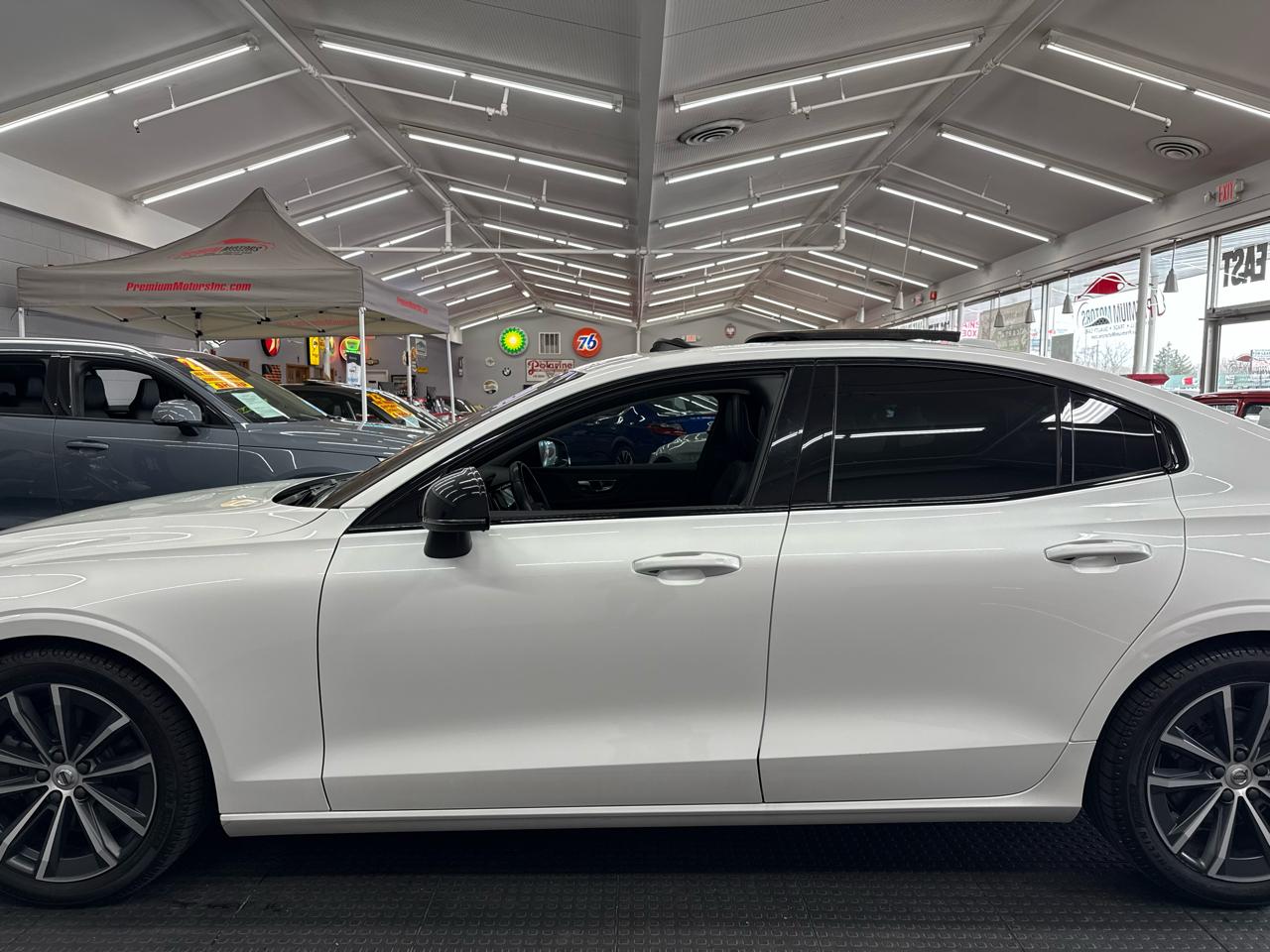 Volvo S60 B5 Momentum 2022