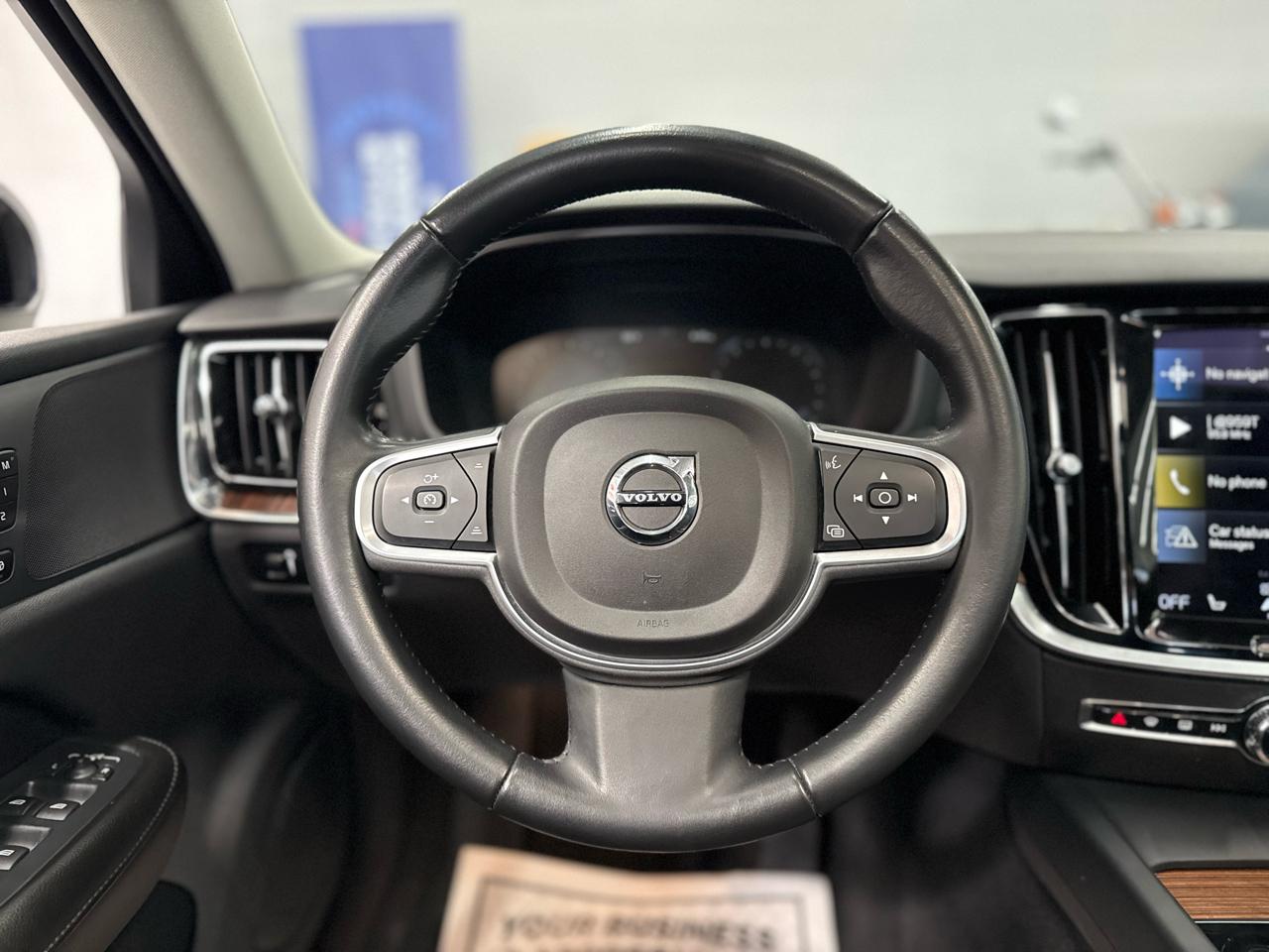 Volvo S60 B5 Momentum 2022