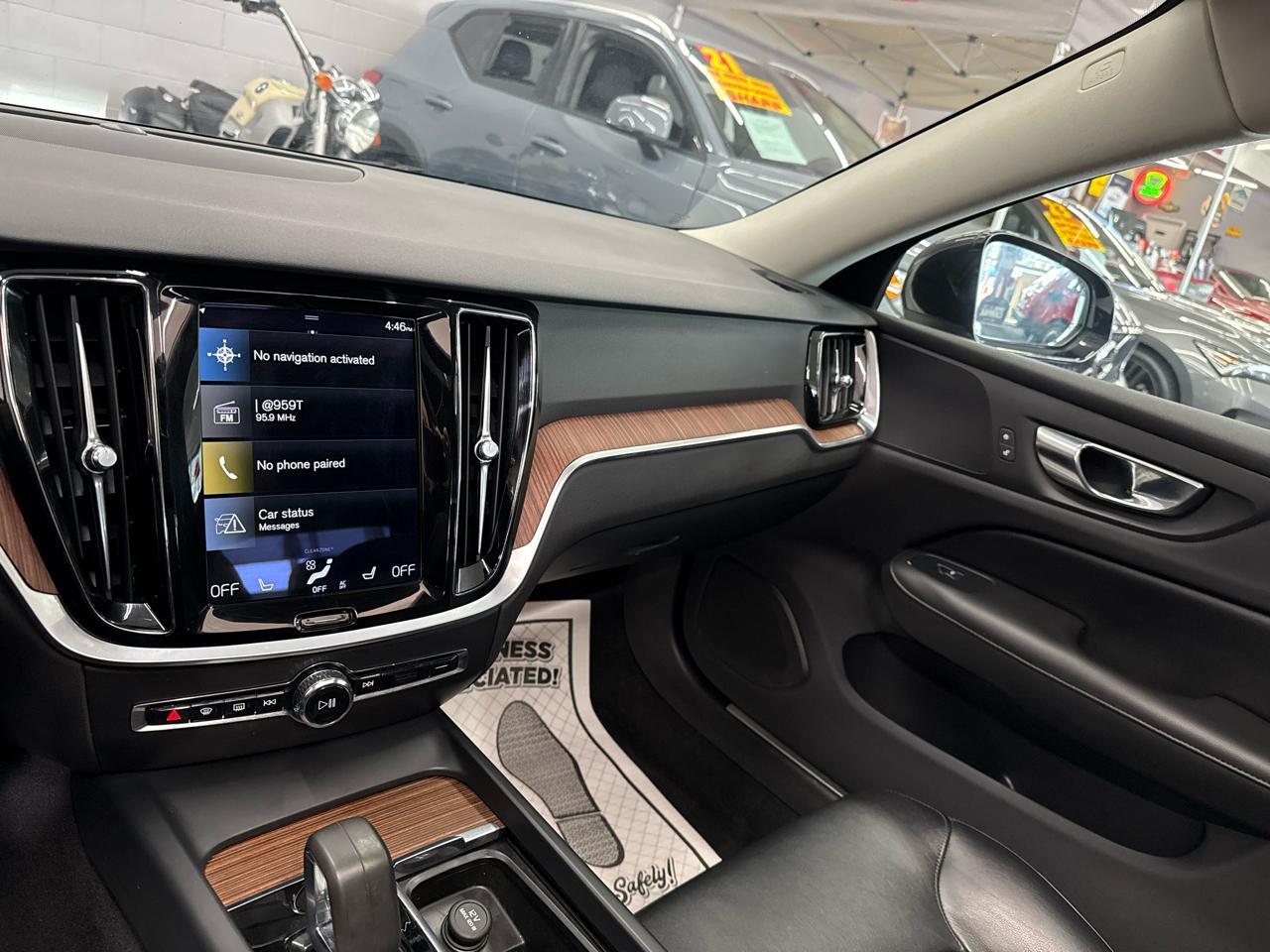 Volvo S60 B5 Momentum 2022